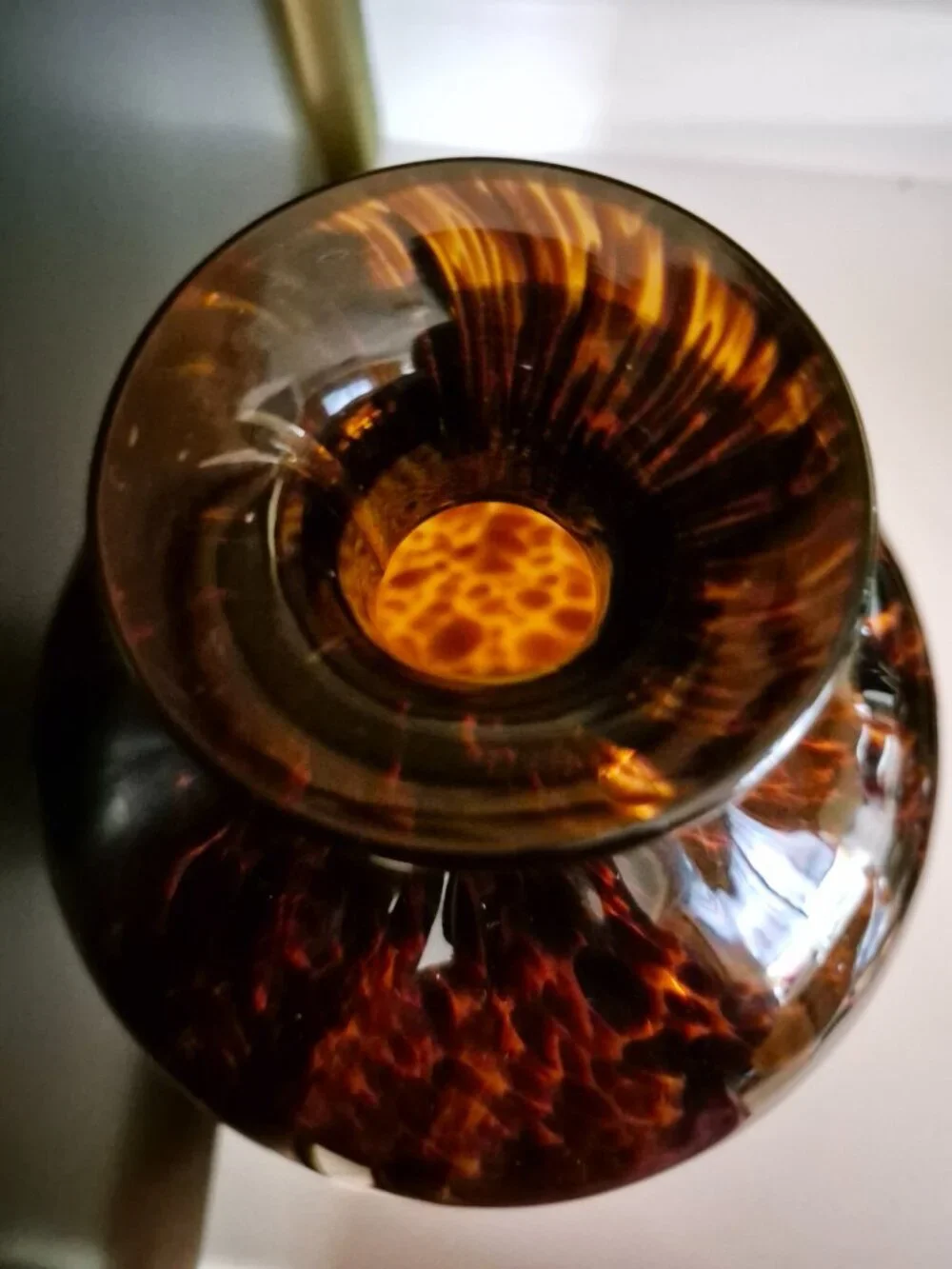 MURANO TORTOISESHELL GLASS CONTEMPORARY VASE REPRODUCTION PIECE